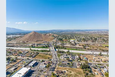 1100 6th St, Norco, CA 92860 - Photo 15