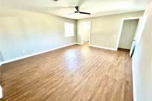 6698 Mesquite Dr, 29 Palms MCB, CA 92277 - Photo 15