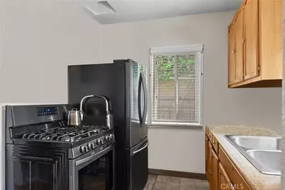 612 E Fairview Boulevard, Inglewood, CA 90302 - Photo 13