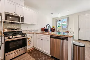 24140 Tuscany Ave, Murrieta, CA 92562 - Photo 5