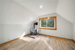 814 Glen View Ln, Twin Peaks, CA 92391 - Photo 19