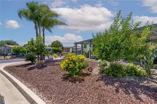 38124 Calle Amigable, Murrieta, CA 92563 - Photo 17