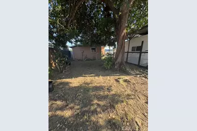 9167 Citrus Avenue, Fontana, CA 92335 - Photo 31