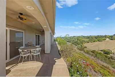 2240 Aqua Hill Road, Fallbrook, CA 92028 - Photo 37