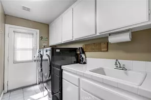 39812 De Vendome Ct, Murrieta, CA 92563 - Photo 15