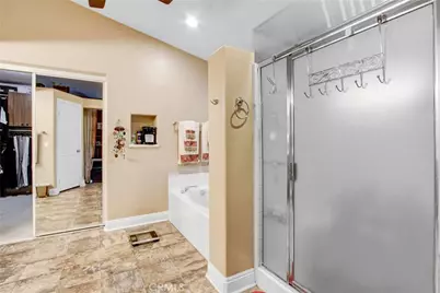 39812 De Vendome Court, Murrieta, CA 92563 - Photo 27