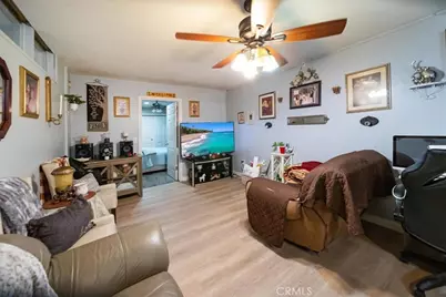 32480 Mesa Drive, Lake Elsinore, CA 92530 - Photo 7