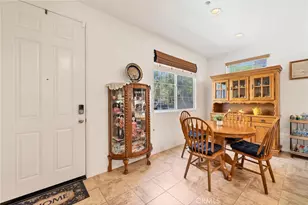 31170 Strawberry Tree Ln, Temecula, CA 92592 - Photo 5