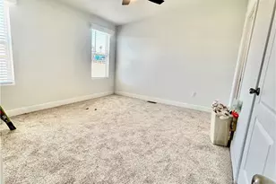 2205 W Acacia Ave, Hemet, CA 92545 - Photo 15