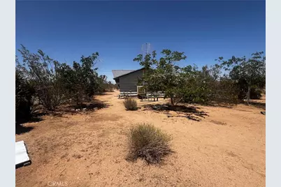 1489 Balsa Avenue, Yucca Valley, CA 92284 - Photo 9