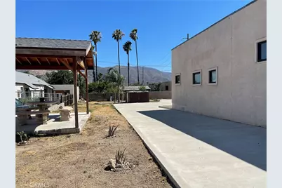 422 E Ramsey Street, Banning, CA 92220 - Photo 11