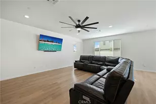 36300 Firelight Cir, Wildomar, CA 92595 - Photo 11