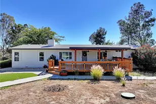 41264 Los Amantes Rd, Temecula, CA 92592 - Photo 11