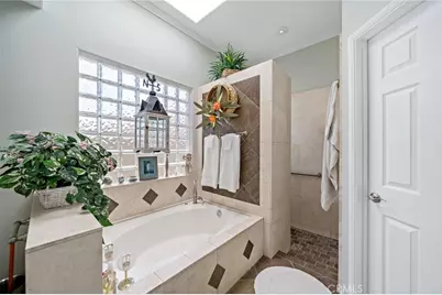 39004 Knoll View Circle, Cathedral City, CA 92234 - Photo 21