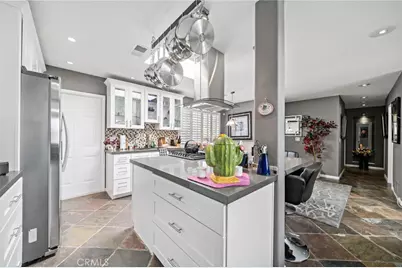 39004 Knoll View Circle, Cathedral City, CA 92234 - Photo 7