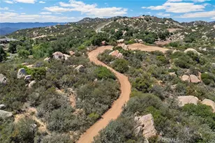 42125 Angels Peak Ct, Murrieta, CA 92562 - Photo 1