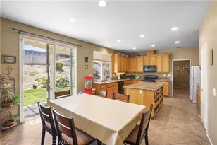 28677 Tupelo Rd, Menifee, CA 92584 - Photo 11