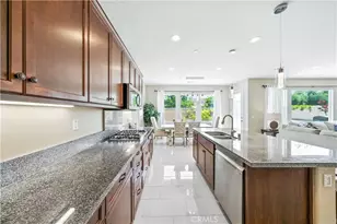 35416 Oakstone Creek Ct, Winchester, CA 92596 - Photo 13