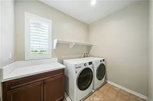 35416 Oakstone Creek Ct, Winchester, CA 92596 - Photo 23