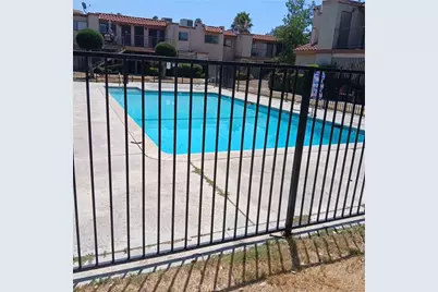 2449 West Acacia Avenue, Hemet, CA 92545 - Photo 15