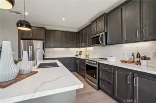 6346 Moonfire Ln, Fontana, CA 92336 - Photo 9