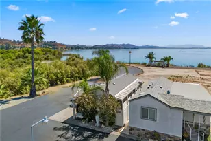32000 Riverside Dr, Lake Elsinore, CA 92530 - Photo 29