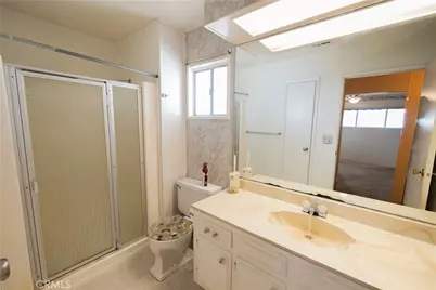 332 N Lyon #82, Hemet, CA 92543 - Photo 15