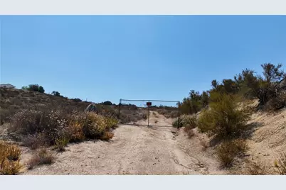 8 Centennial Street, Aguanga, CA 92536 - Photo 15