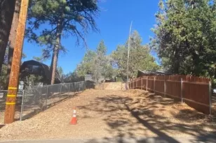 827 Wabash Ln, Sugarloaf, CA 92386 - Photo 1