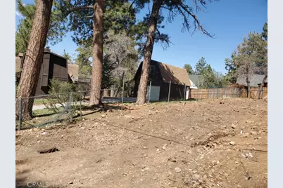 827 Wabash Lane, Sugarloaf, CA 92386 - Photo 3