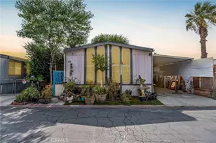 1097 N State St, Hemet, CA 92543 - Photo 1