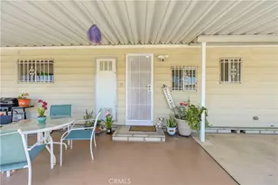 925 S Palm Ave, Hemet, CA 92543 - Photo 43