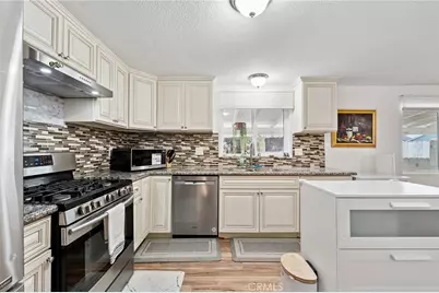 43692 Ange Lane, Hemet, CA 92544 - Photo 13