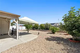 43692 Ange Ln, Hemet, CA 92544 - Photo 33