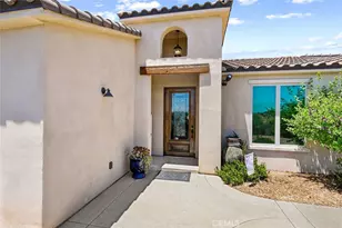 38193 Via Huerta, Murrieta, CA 92562 - Photo 7