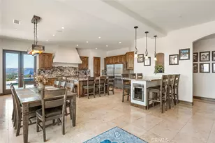 38193 Via Huerta, Murrieta, CA 92562 - Photo 11