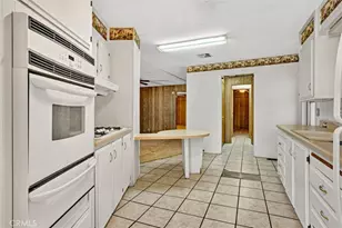 725 W Thornton Ave, Hemet, CA 92543 - Photo 5