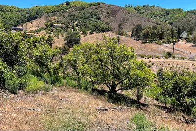 2 Via Vaquero, Temecula, CA 92590 - Photo 23