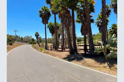 2 Via Vaquero, Temecula, CA 92590 - Photo 27