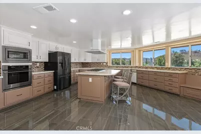 37789 Avenida La Cresta, Murrieta, CA 92562 - Photo 21