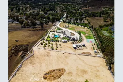 37789 Avenida La Cresta, Murrieta, CA 92562 - Photo 7