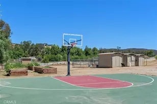 37789 Avenida La Cresta, Murrieta, CA 92562 - Photo 51