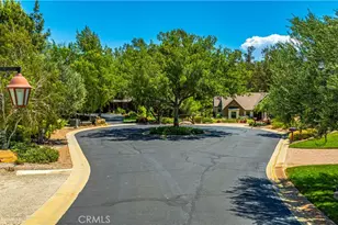 42970 Grace Ln, Murrieta, CA 92562 - Photo 3