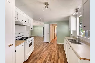 31130 S General Kearny Road #136, Temecula, CA 92591 - Photo 5