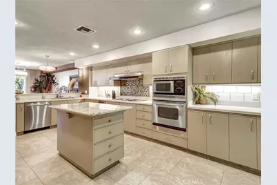 208 Kavenish Drive, Rancho Mirage, CA 92270 - Photo 17