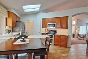 40247 Via Acuna, Murrieta, CA 92562 - Photo 7