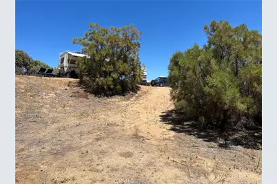 38111 Manzanita Mountain Lane, Anza, CA 92539 - Photo 11