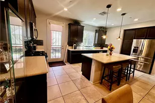 17652 W Murphy Ln, Northridge, CA 91325 - Photo 7