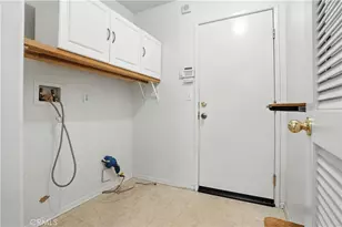 29193 Sunswept Dr, Lake Elsinore, CA 92530 - Photo 17