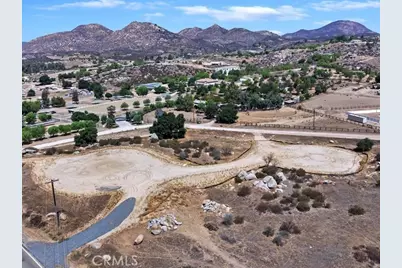 38662 E Benton Road, Temecula, CA 92592 - Photo 5